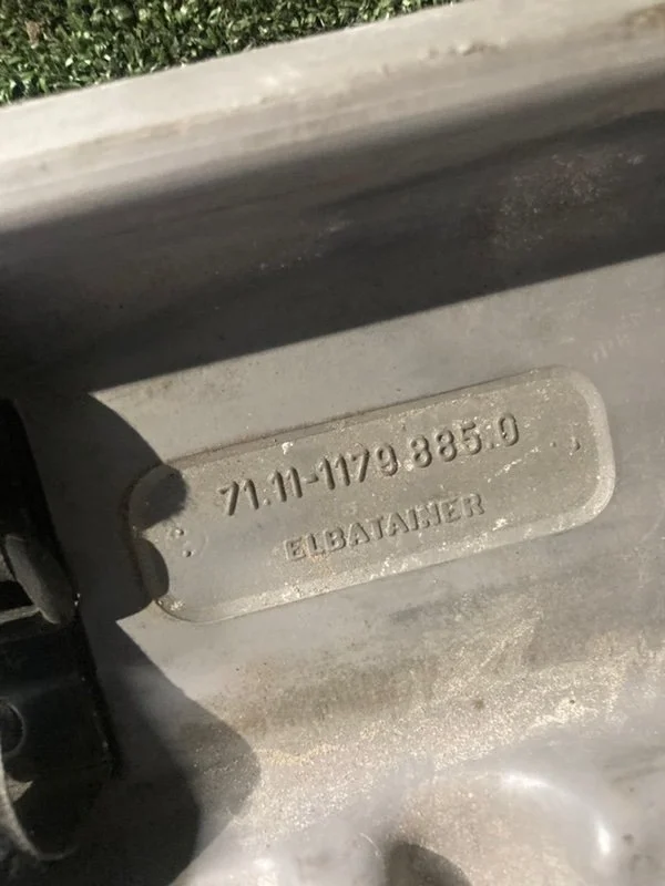 Ящик для инструментов BMW 5 E34 M50B20 206S1 1992 - миниатюра 4