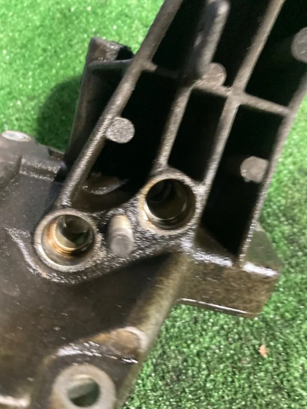 Кронтшейн ДВС левый BMW 5 E39 M62B44 448S1 1998 - миниатюра 6