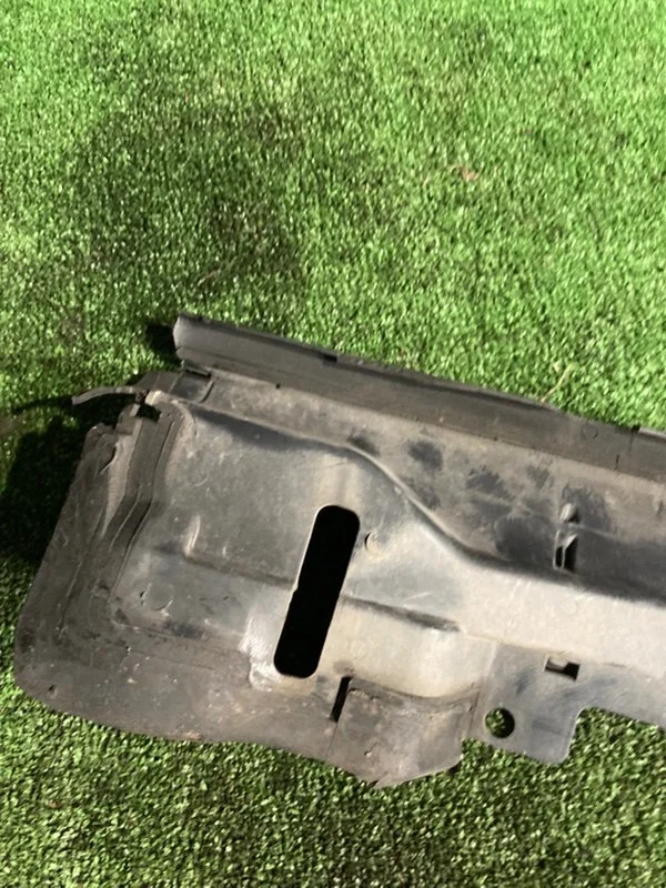 Кронштейн радиатора BMW 3 E46 256S5 M54B25 2001 - миниатюра 5