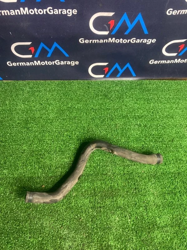 Патрубок охлаждения BMW 5 E39 M54B30 306S3 M54B30 - изображение 1