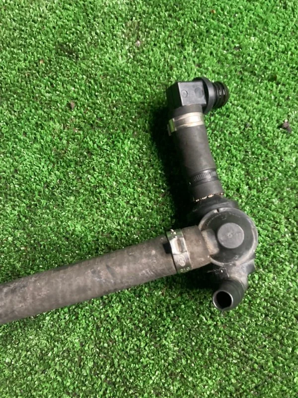 Вакуумный трубопровод BMW 5 E39 M62B44 448S1 1998 - миниатюра 4