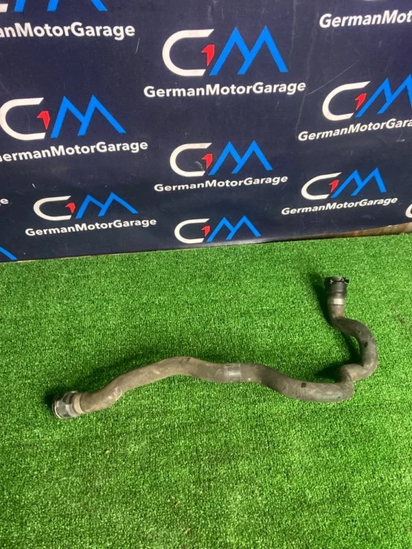 Патрубок охлаждения BMW 5 E39 M54B30 306S3 M54B30 - изображение 1