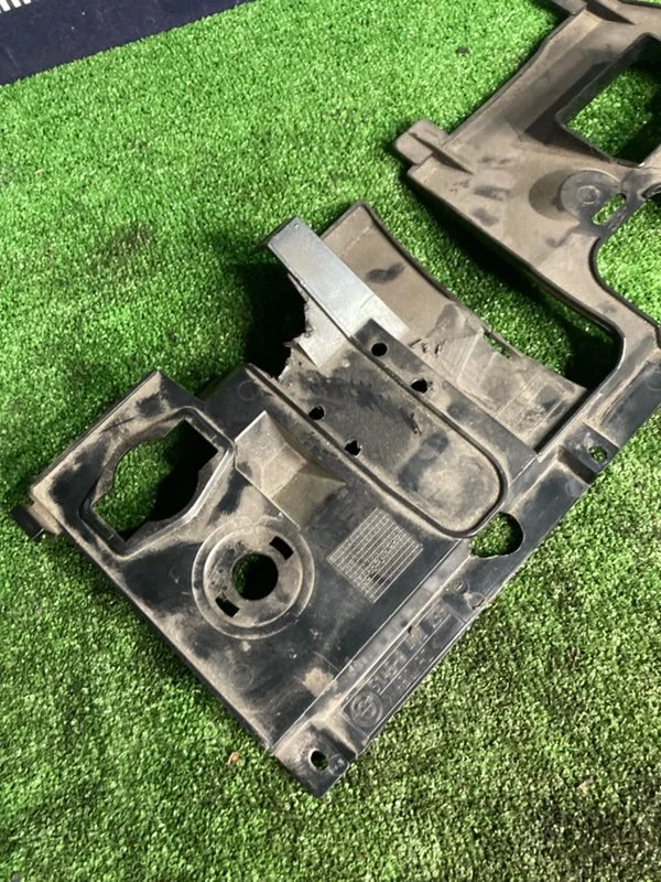 Обшивка педального узла BMW X5 E53 M54B30 306S3 - миниатюра 8