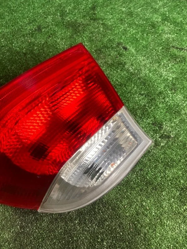 Фонарь задний правый BMW 3 E46 256S5 M54B25 2001 - миниатюра 8