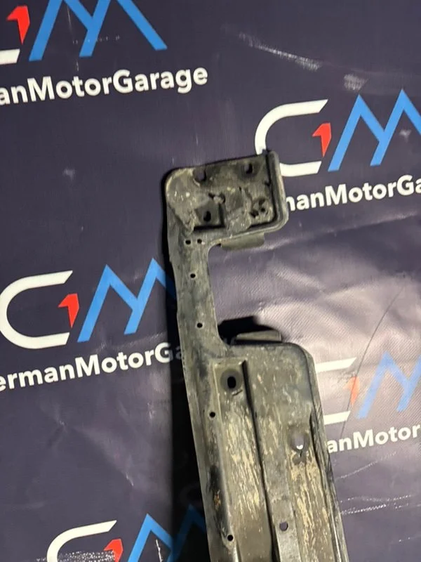 Защита днища кузова правая BMW 5 E39 256S5 M54B25 - миниатюра 8