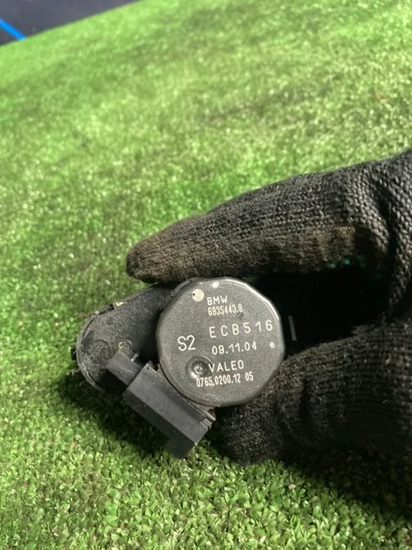 Сервопривод заслонка печки BMW X5 E53 M54B30 306S3 - миниатюра 2