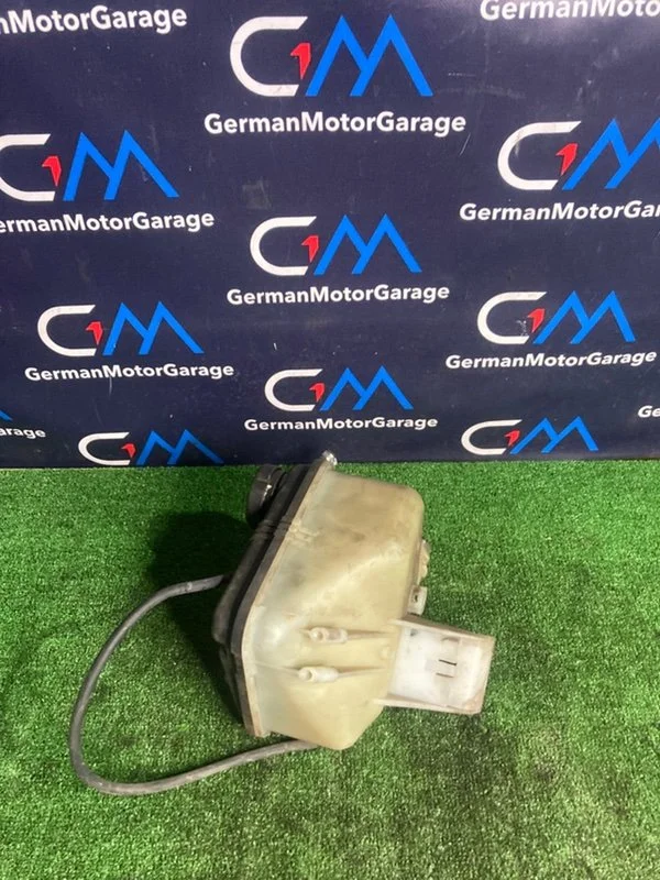 Расширительный бачок BMW 5 E39 M57 306D1 2002 - изображение 1