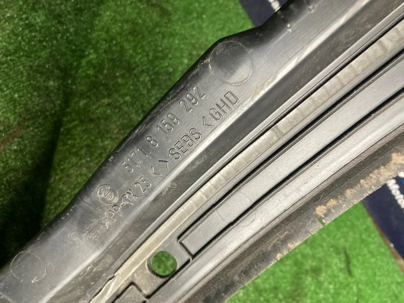 Планка обтекателя BMW 5 E39 M57 306D1 2003 - миниатюра 6