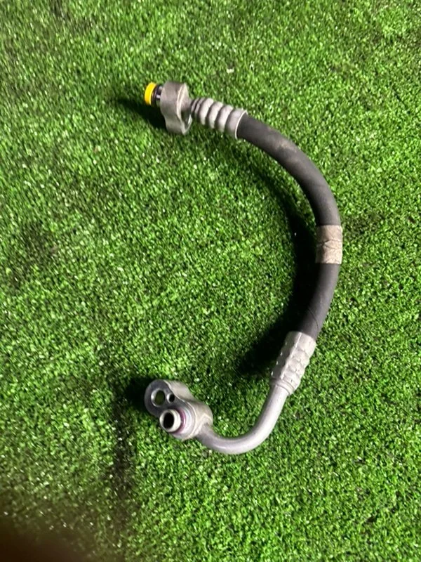Трубка кондиционера BMW 5 E39 256S5 M54B25 2002 - миниатюра 5