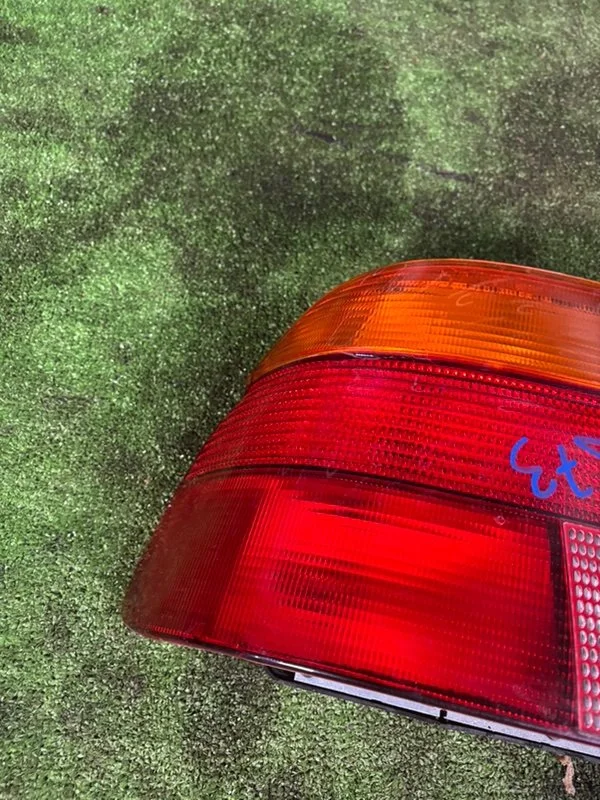 Фонарь в крыло BMW 5 E39 256S4 M52B25TU 1999 - миниатюра 10