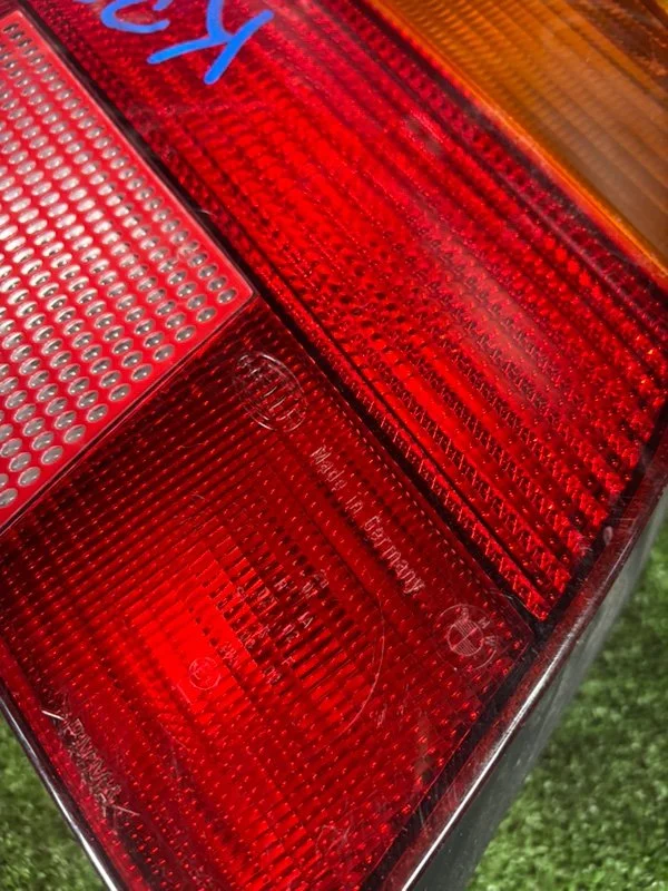 Фонарь в крыло BMW 5 E39 256S4 M52B25TU 1999 - миниатюра 4
