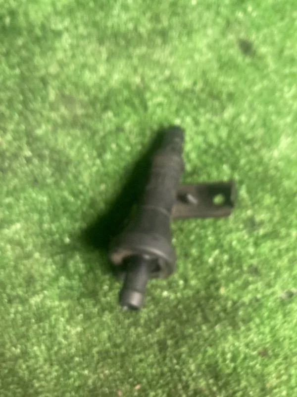 Вакуумный клапан BMW 5 E39 M57 306D1 2002 - миниатюра 6
