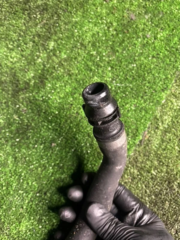 Патрубок охлаждения BMW 5 E39 256S5 M54B25 2002 - миниатюра 3