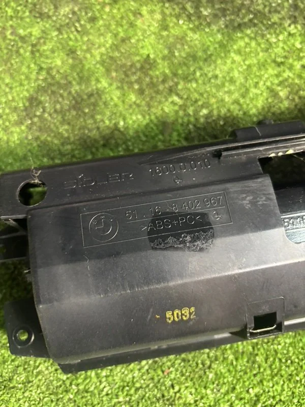 Пепельница прикуриватель передняя BMW X5 E53 M57 - миниатюра 6