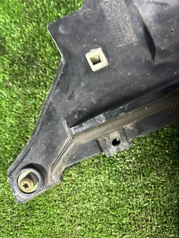 Корпус микрофильтра BMW 3 E46 КУПЭ M54B30 306S3 - миниатюра 2