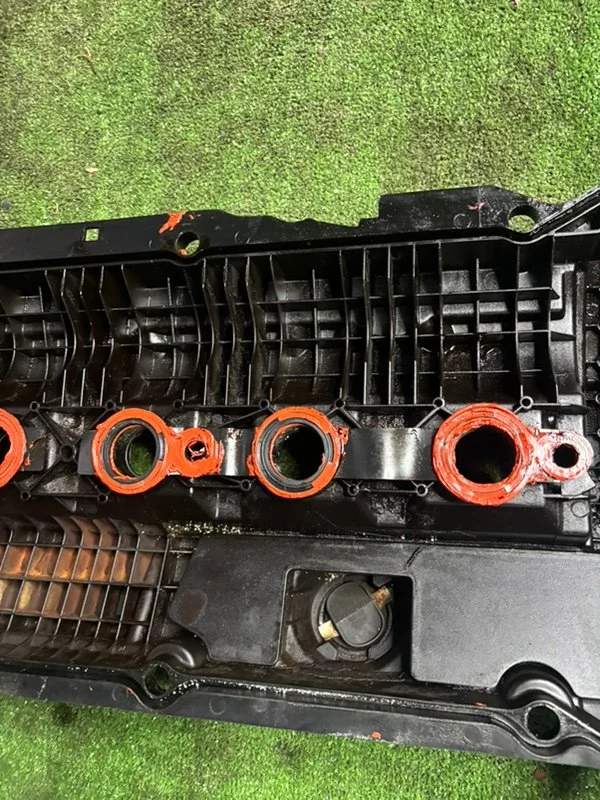 Клапанная крышка ДВС BMW 5 E39 256S5 M54B25 2002 - миниатюра 8