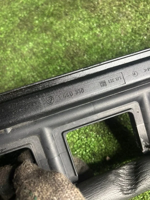 Трубка адаптер картерных газов BMW 5 E39 256S5 - миниатюра 6