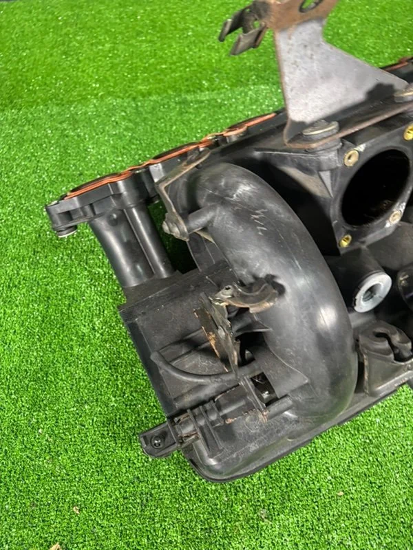 Коллектор впускной BMW 5 E39 256S4 M52B25TU 1999 - миниатюра 3