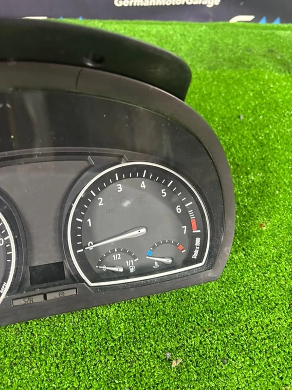 Приборная панель BMW X3 E83 M54B30 306S3 2004 - миниатюра 3