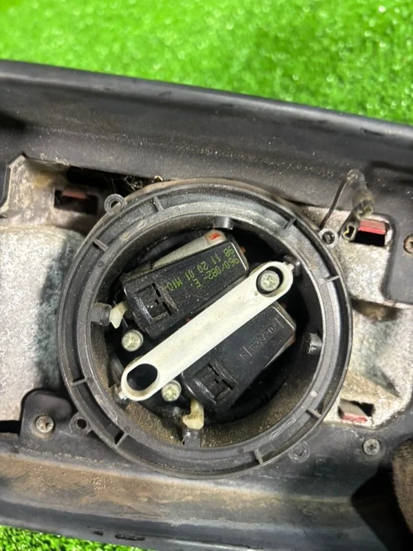 Зеркало заднего вида боковое правое BMW 5 E39 - миниатюра 2