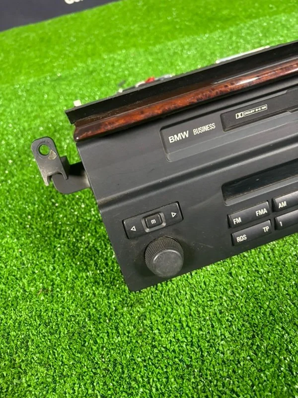 Магнитола BMW 5 E39 256S4 M52B25TU 2000 - миниатюра 2