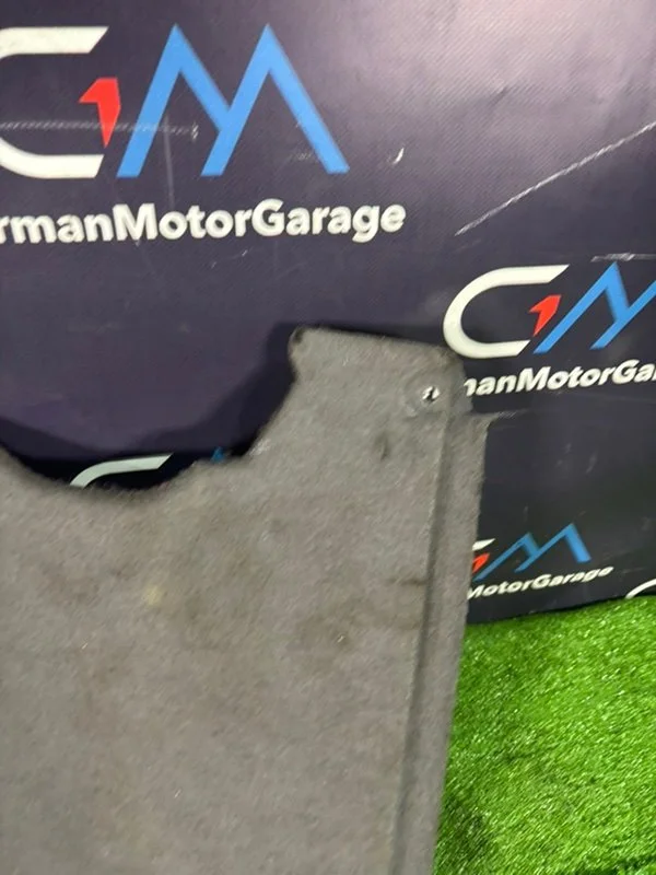 Обшивка багажника правая BMW 5 E39 206S4 M52B20TU - миниатюра 2
