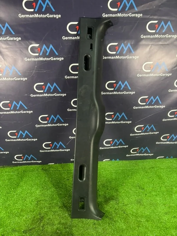 Обшивка двери багажника BMW X5 Е53 M57 306D2 2005 - изображение 1