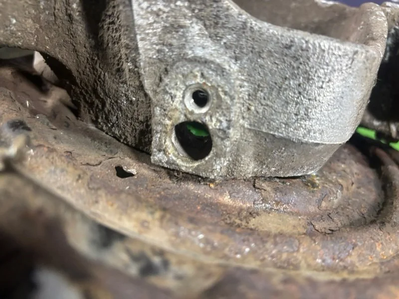 Поворотный кулак задний правый BMW 5 E39 256S5 - миниатюра 5