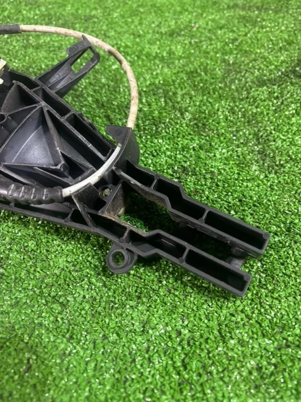 Скелет двери кронштейн передний левый BMW X5 E70 - миниатюра 6