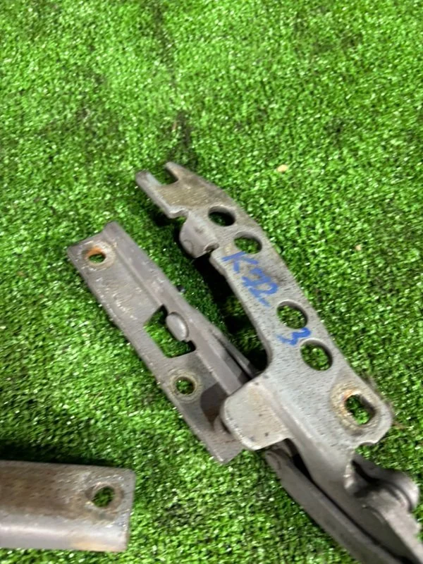 Петли капота BMW 7 E38 358S2 M62B35 1999 - миниатюра 4