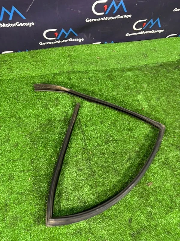 Направляющая стекла двери задняя правая BMW 5 E39 - миниатюра 7