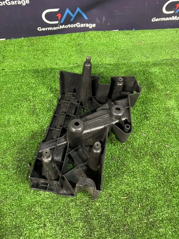 Ящик для инструментов BMW X5 E53 M54B30 306S3 2001 - миниатюра 7