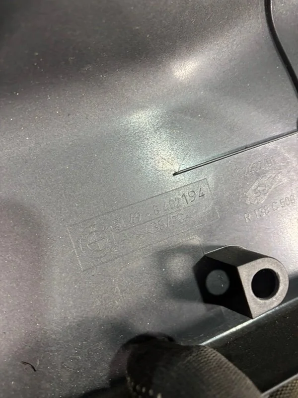 Обшивка двери багажника BMW X5 E53 M54B30 306S3 - миниатюра 10