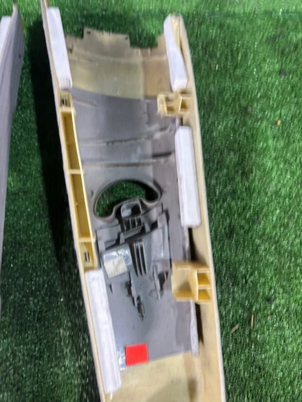 Обшивка центральной стойки BMW X5 E53 M54B30 306S3 - миниатюра 9