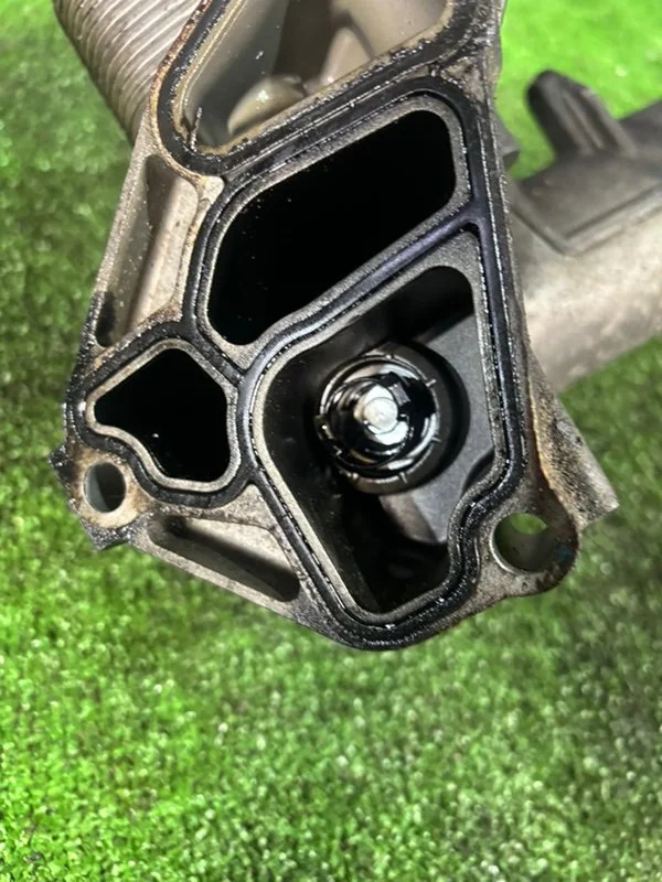 Корпус маслянного стакана BMW X5 Е53 M57 306D2 - миниатюра 3