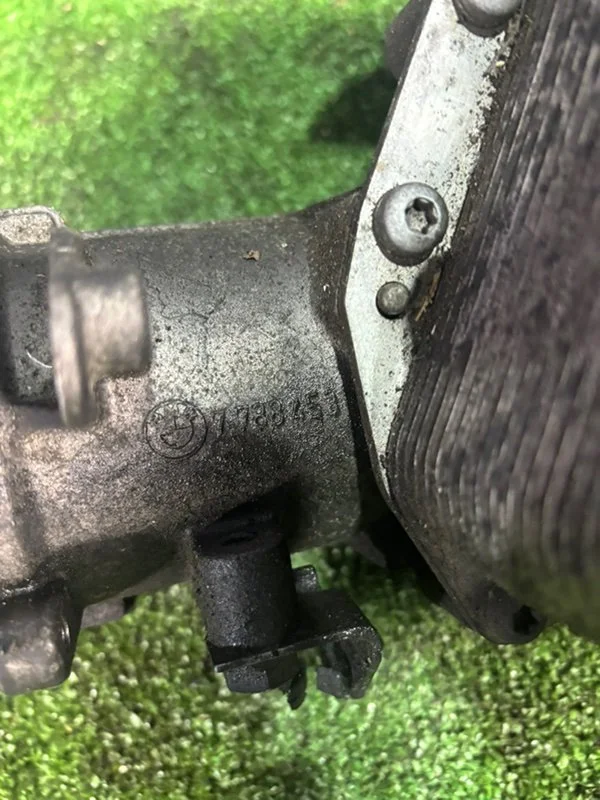 Корпус маслянного стакана BMW X5 Е53 M57 306D2 - миниатюра 7