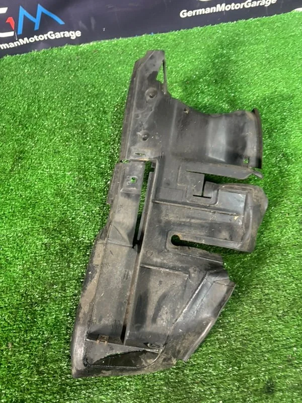 Воздуховод правый BMW 3 E36 256S3 M52B25 1997 - миниатюра 8