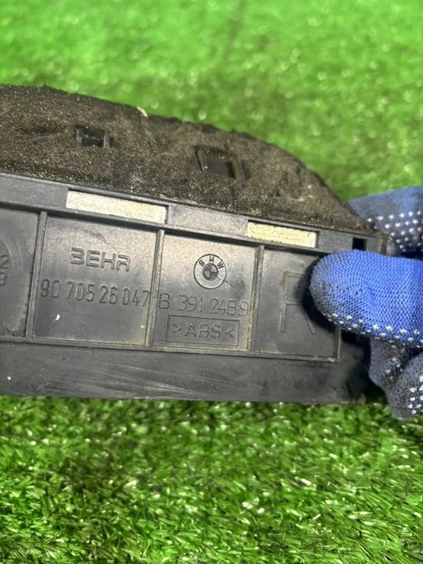 Заслонка печки правая BMW 3 E36 256S3 M52B25 1997 - миниатюра 5