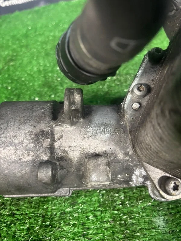 Корпус маслянного стакана BMW 5 E60 M57 306D3 2006 - миниатюра 3