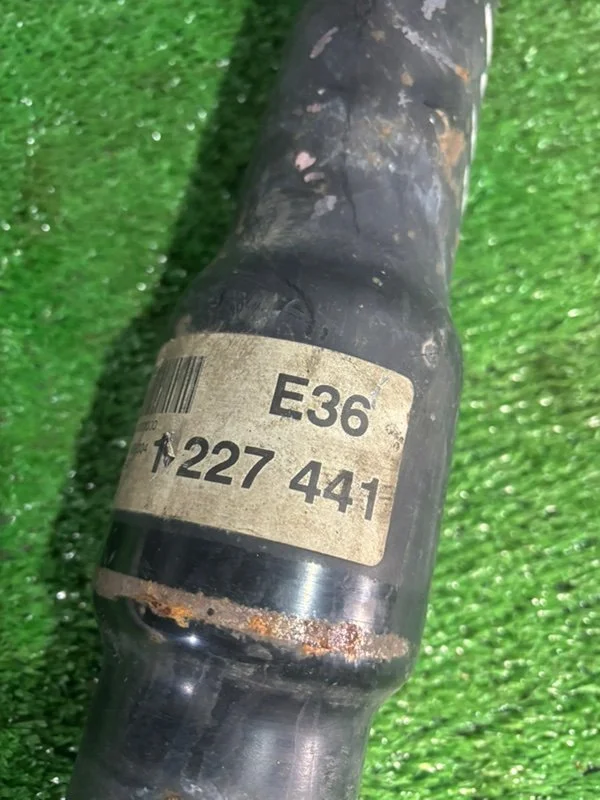 Карданный вал АКПП BMW 3 E36 256S3 M52B25 1997 - миниатюра 3