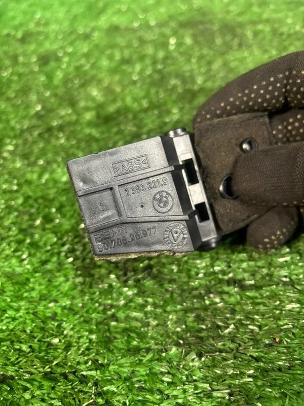 Заслонка печки BMW 3 E36 256S3 M52B25 1997 - миниатюра 2