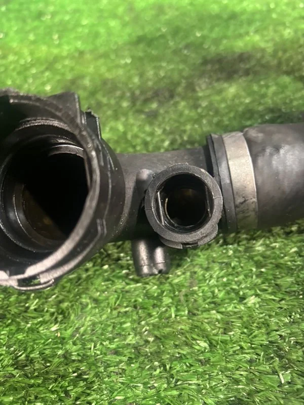 Патрубок радиатора BMW X5 E53 M54B30 306S3 2003 - миниатюра 3