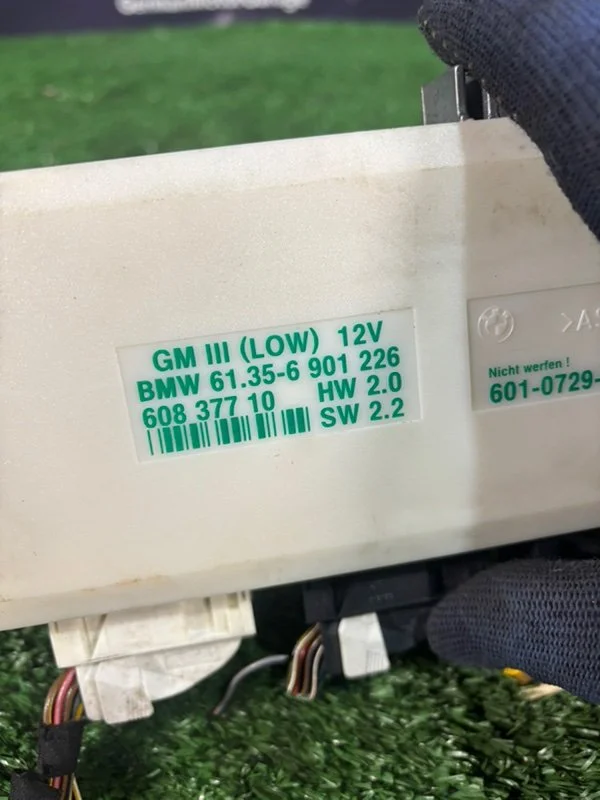 Блок комфорта GM BMW 5 E39 TOURING 286S2 M52B28TU - миниатюра 2