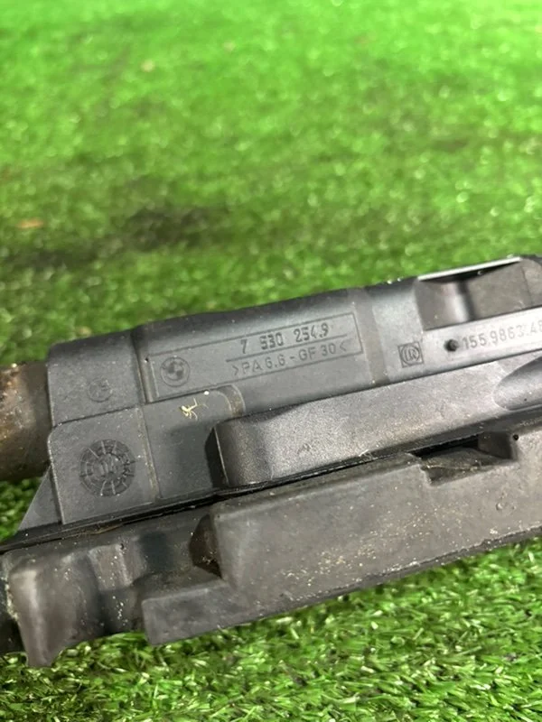 Крепление радиатора BMW 3 E46 СЕДАН M54B22 226S1 - миниатюра 5