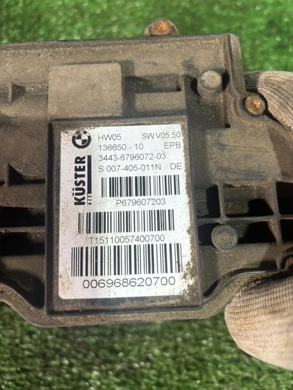 Блок ручного тормоза bmw x5 E70 M57306D3 2009 - миниатюра 6