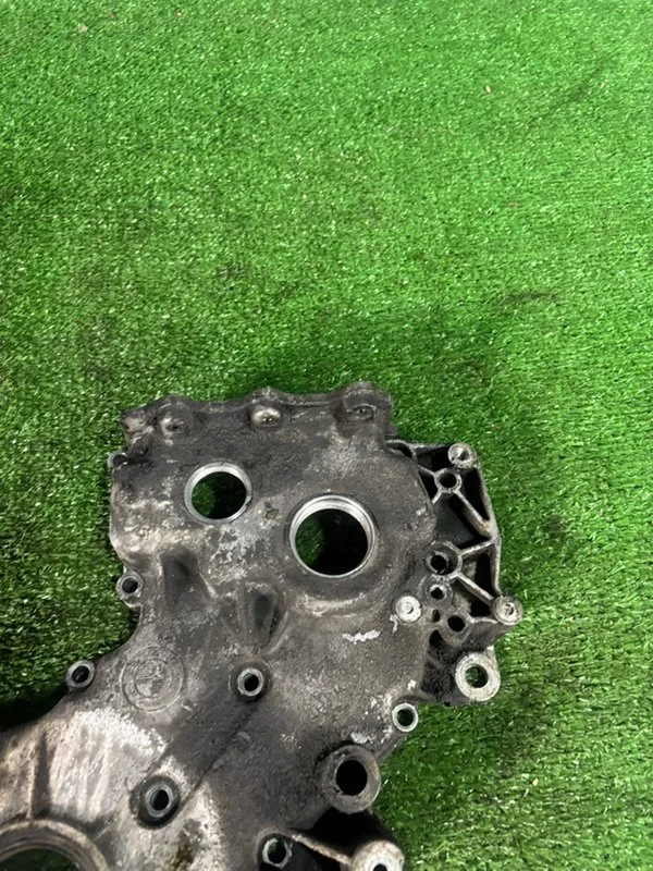 Передняя крышка двигателя BMW 5 E39 M57 306D1 1999 - миниатюра 8