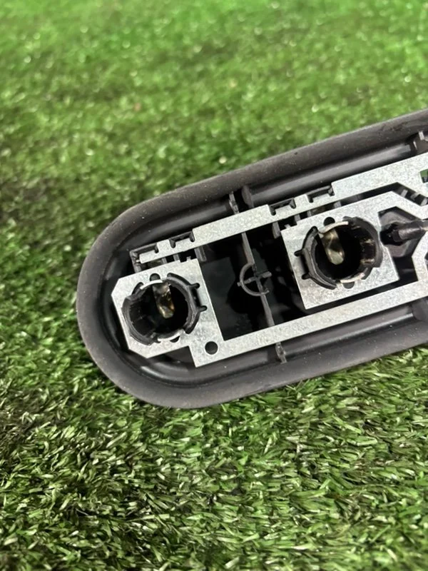 Кожух фонаря BMW 5 E39 M62B44 448S1 1998 - миниатюра 6