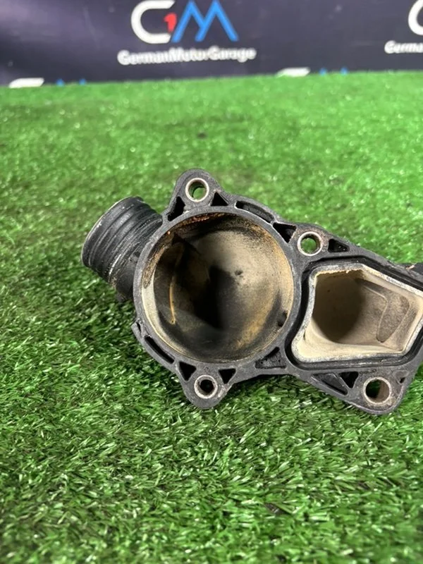 Корпус термостата BMW 5 E39 256S3 M52B25 1997 - миниатюра 7