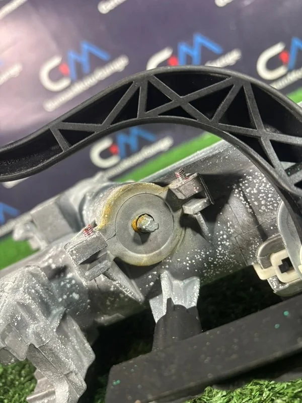 Рулевая колонка BMW 3 E46 СЕДАН M54B22 226S1 2004 - миниатюра 7