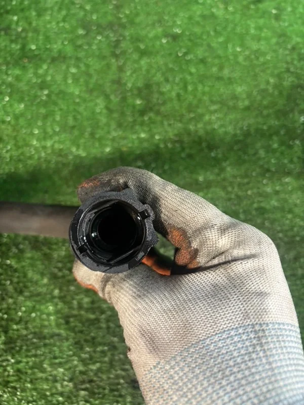 Патрубок системы охлаждения BMW X5 E53 M54B30 - миниатюра 2